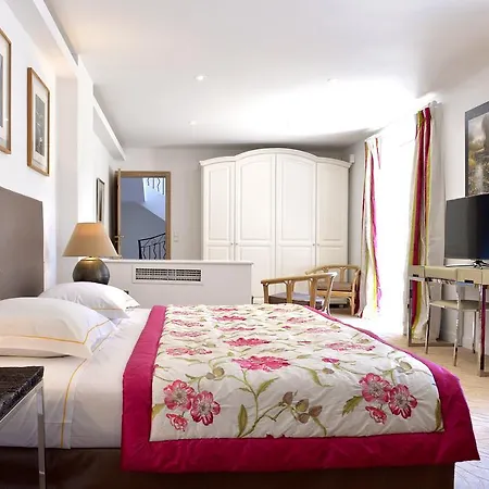 Yabassi Villa Antibes
